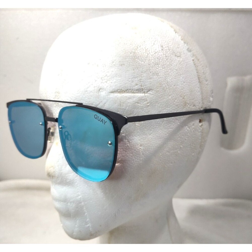 Quay Australia Private Eyes Gunmetal Mirrored Blue Lens Cat Sunglasses 50-19-130